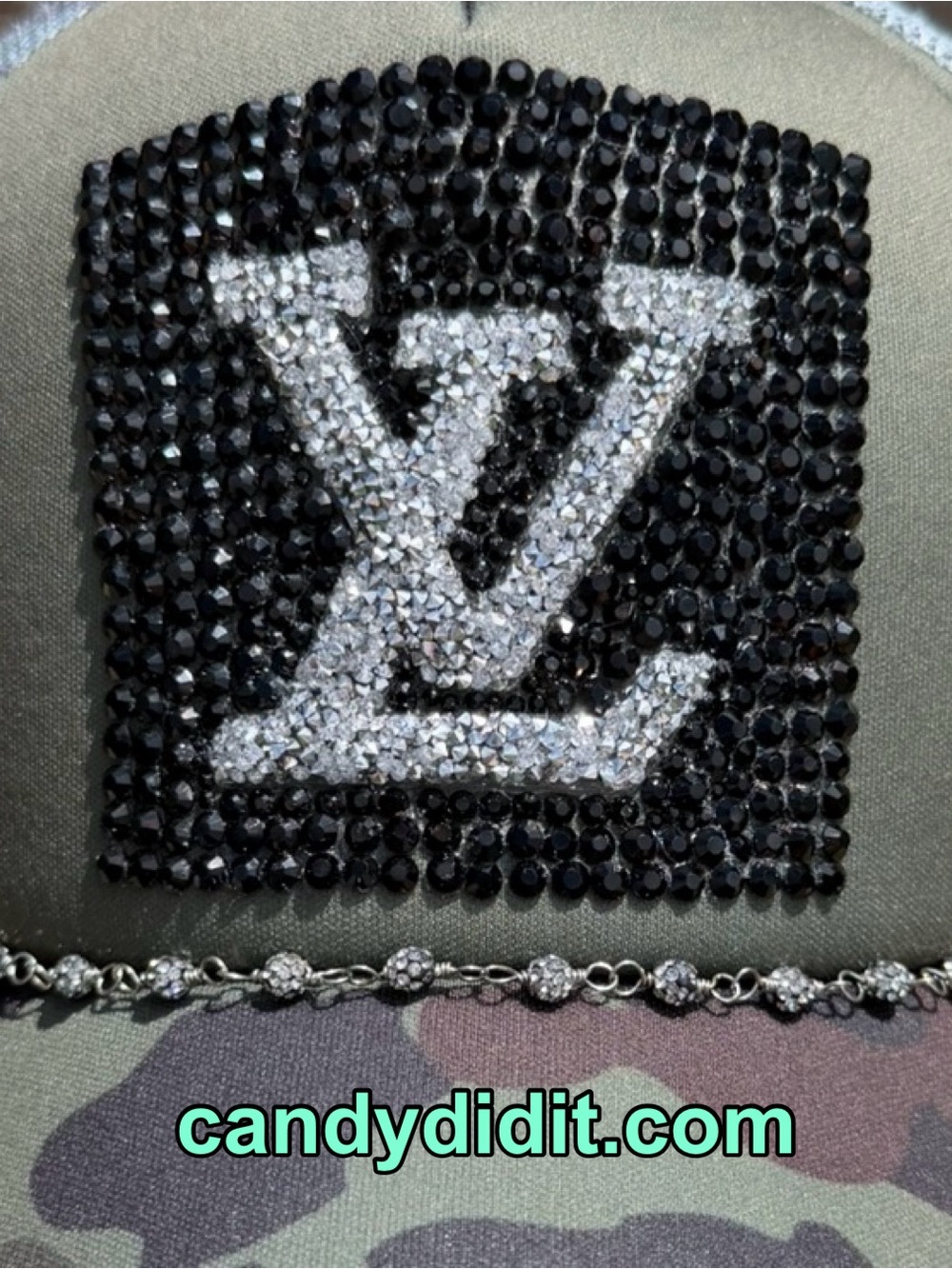 New Handmade Camo  Couture Logo Bling Trucker Hat - Picture 3 of 10